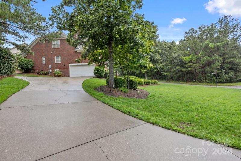 400 Fetterbush Road Property Photo 2
