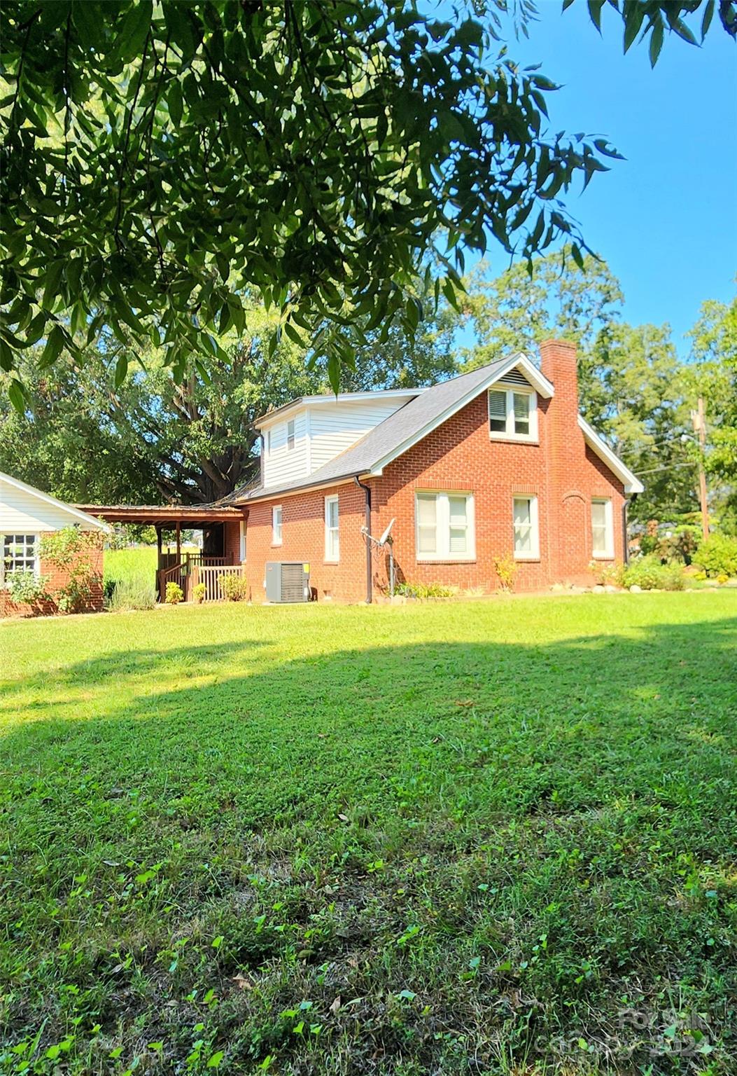507 Reeves Avenue Property Photo 4