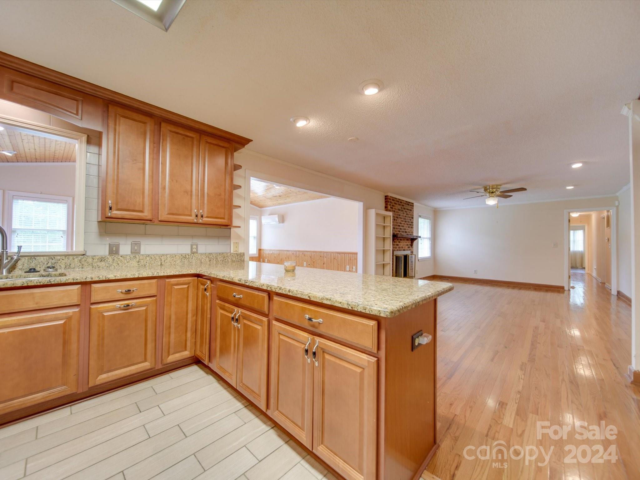100 Nottingham Way Property Photo 15