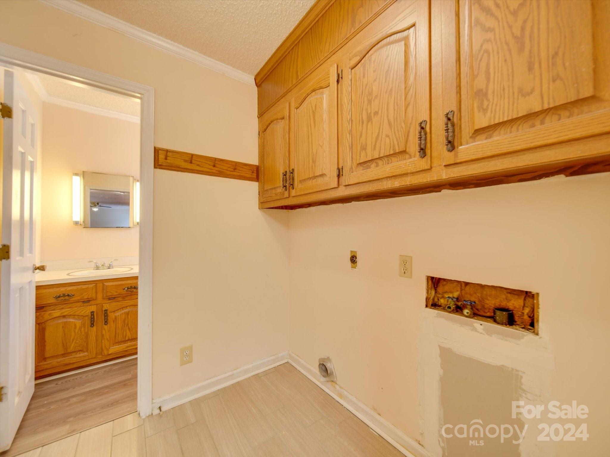 100 Nottingham Way Property Photo 18