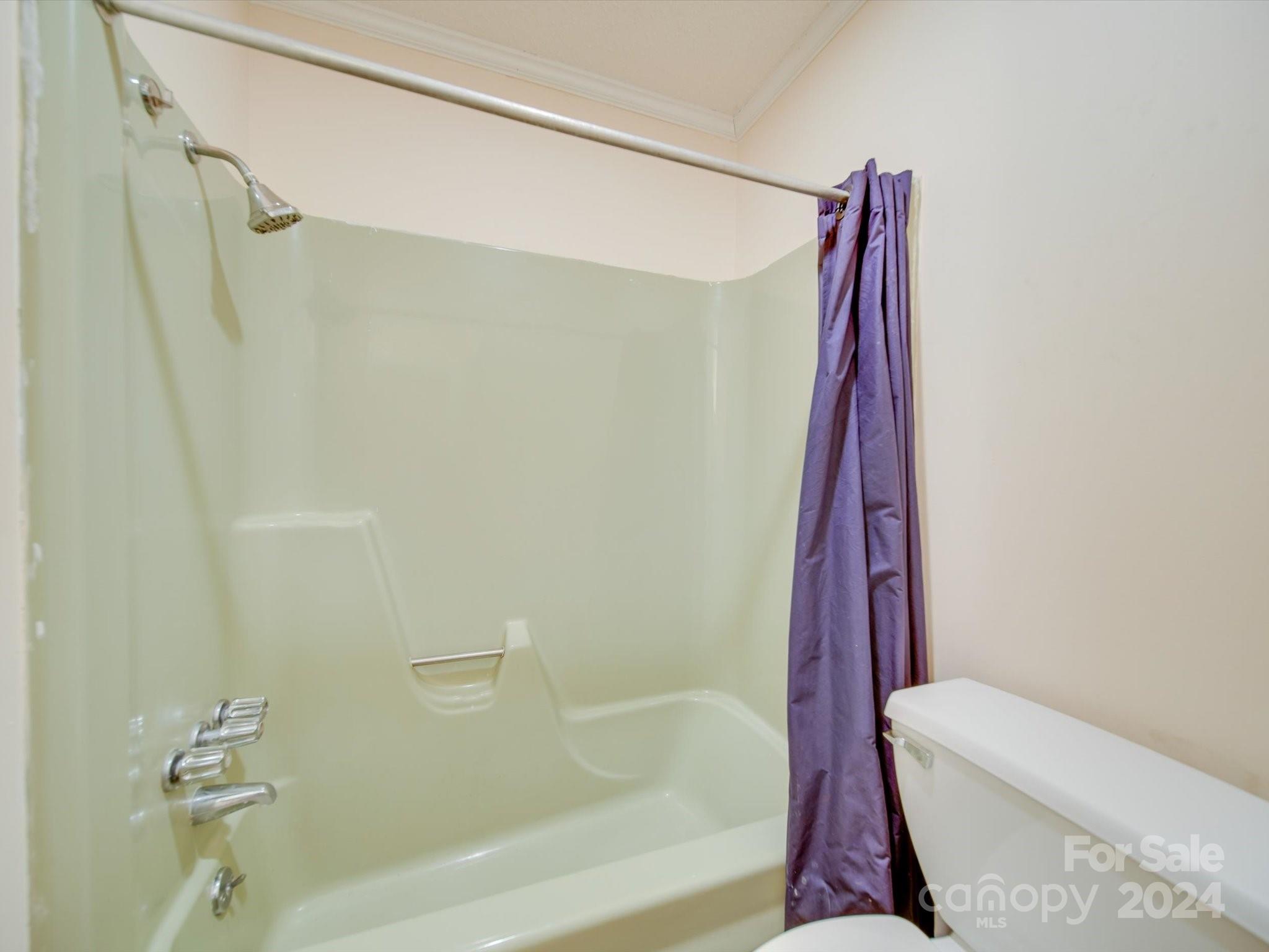 100 Nottingham Way Property Photo 23