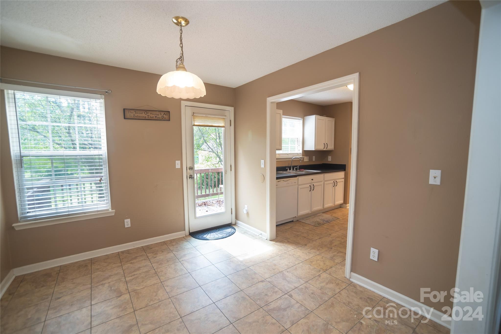 1434 Swaying Branch Lane Property Photo 5