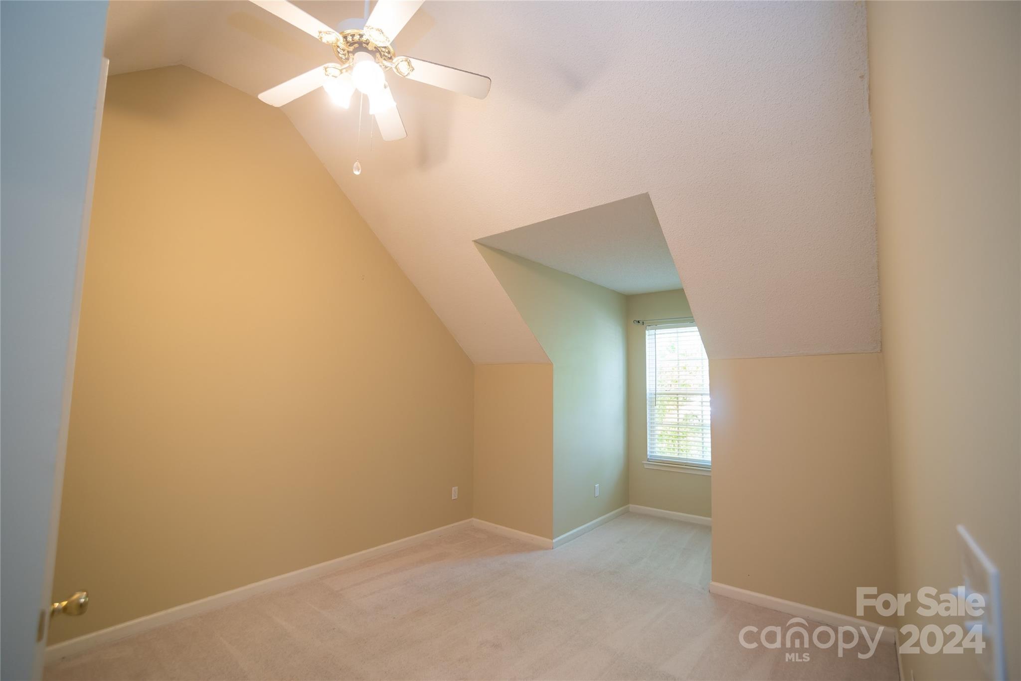 1434 Swaying Branch Lane Property Photo 8