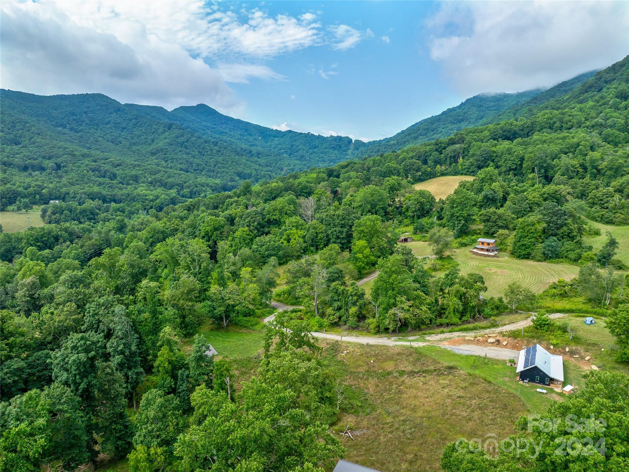 1397 & 1401 Newfound Road Property Photo 20