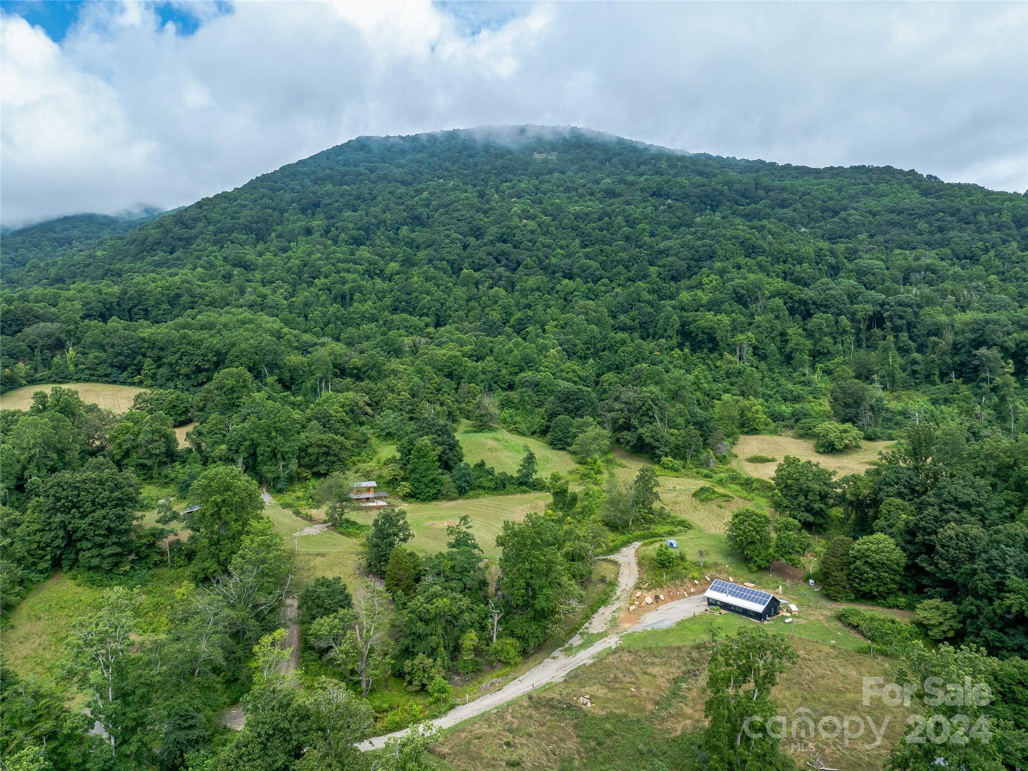 1397 & 1401 Newfound Road Property Photo 47