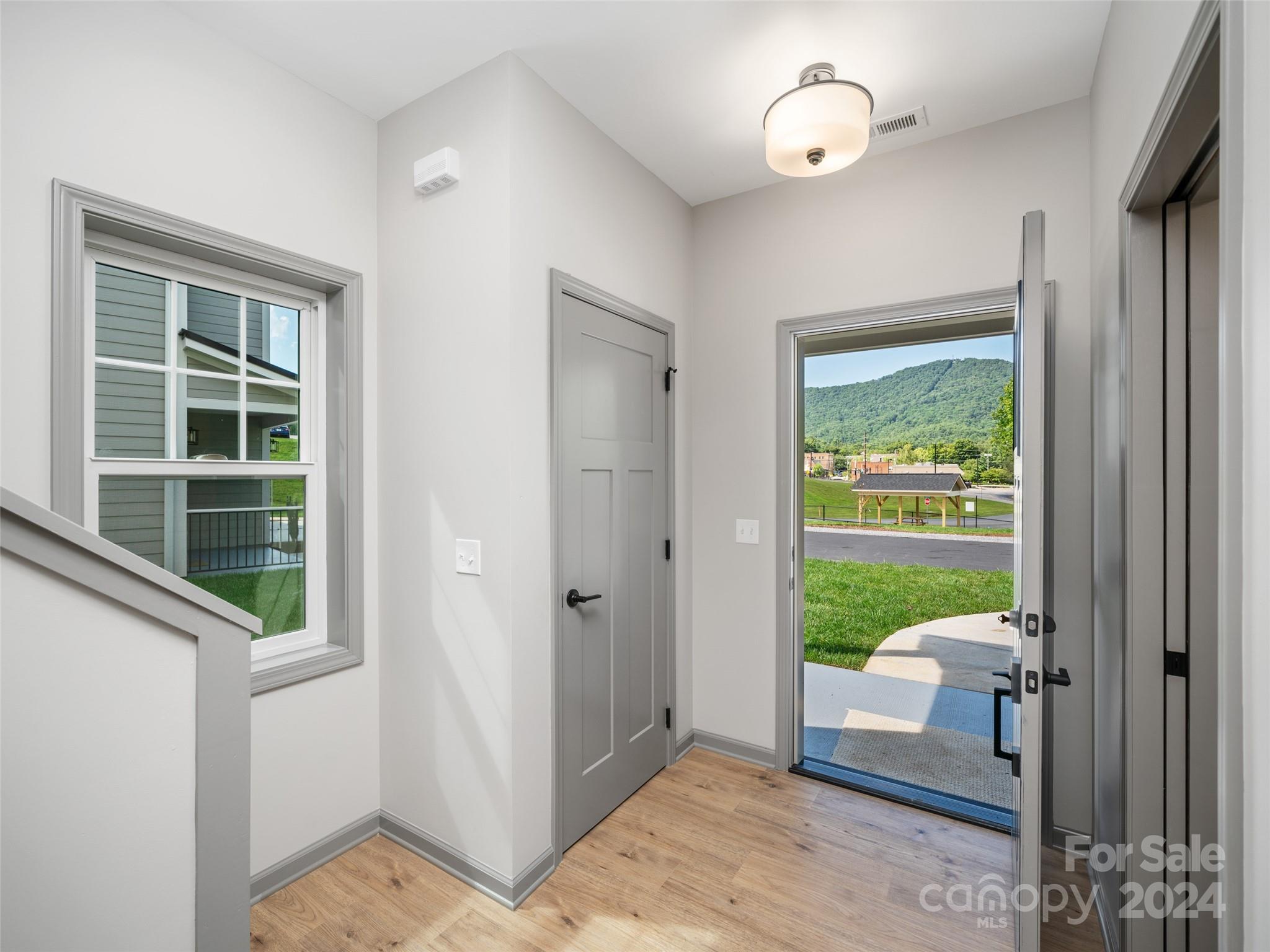 200 Red Twig Lane Unit 201 Property Photo 3