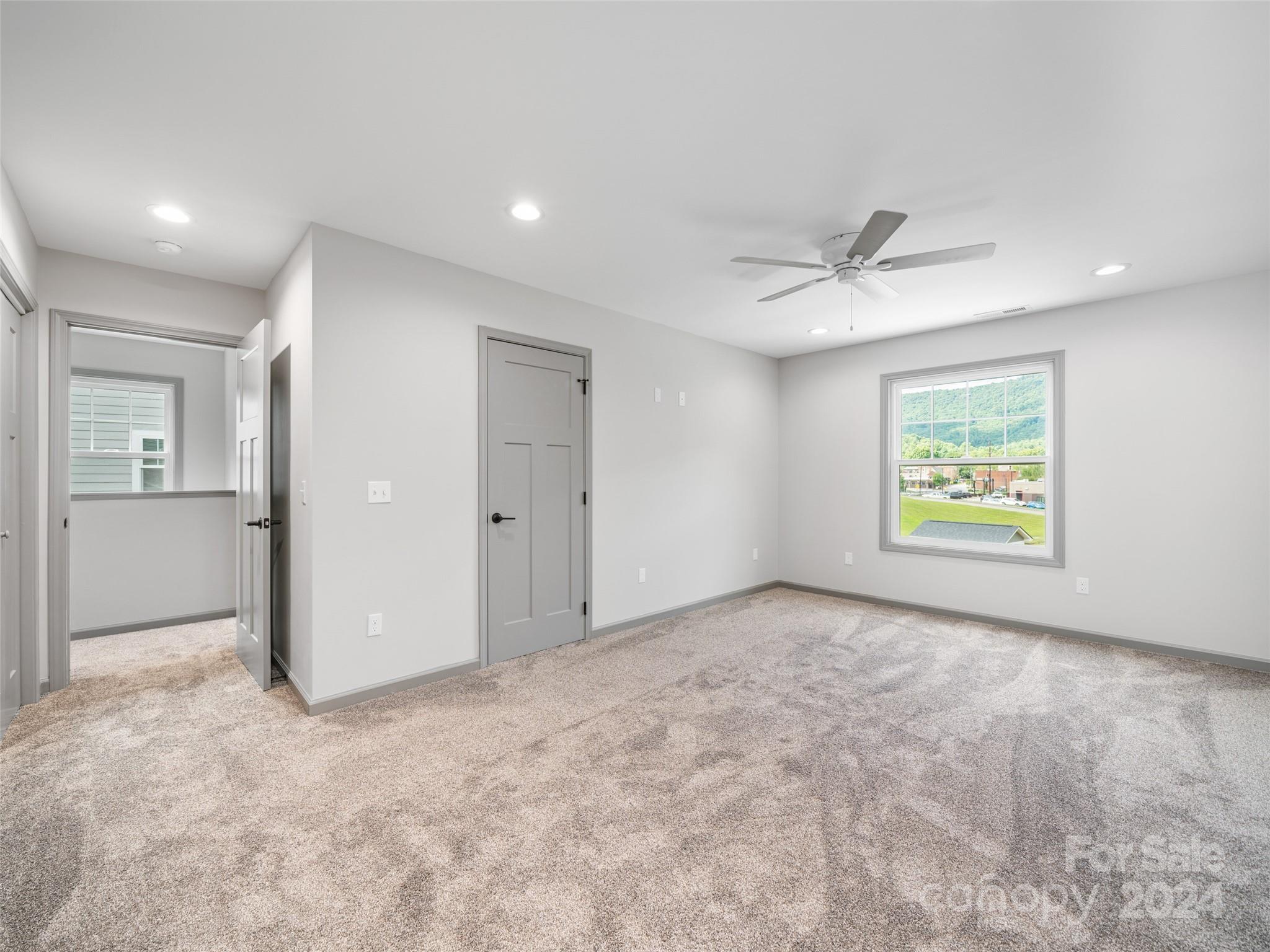 200 Red Twig Lane Unit 201 Property Photo 14