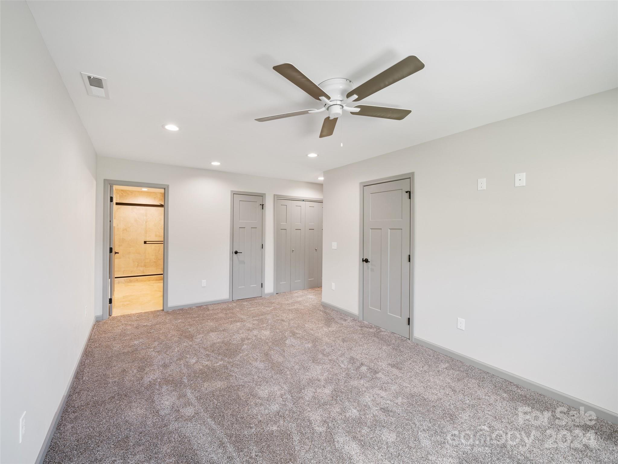 200 Red Twig Lane Unit 201 Property Photo 15