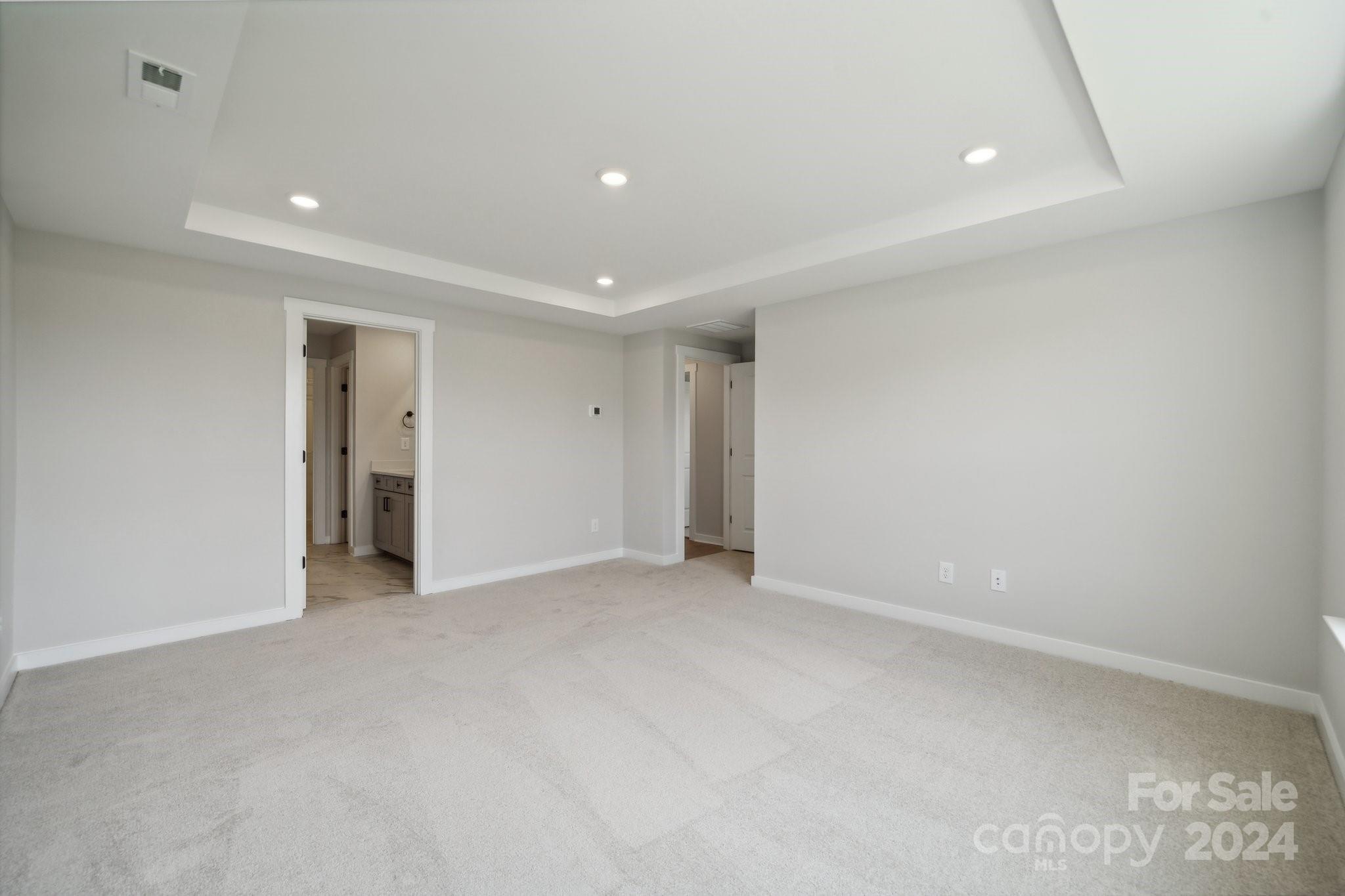14048 Lake Home Lane 186 Property Photo 10