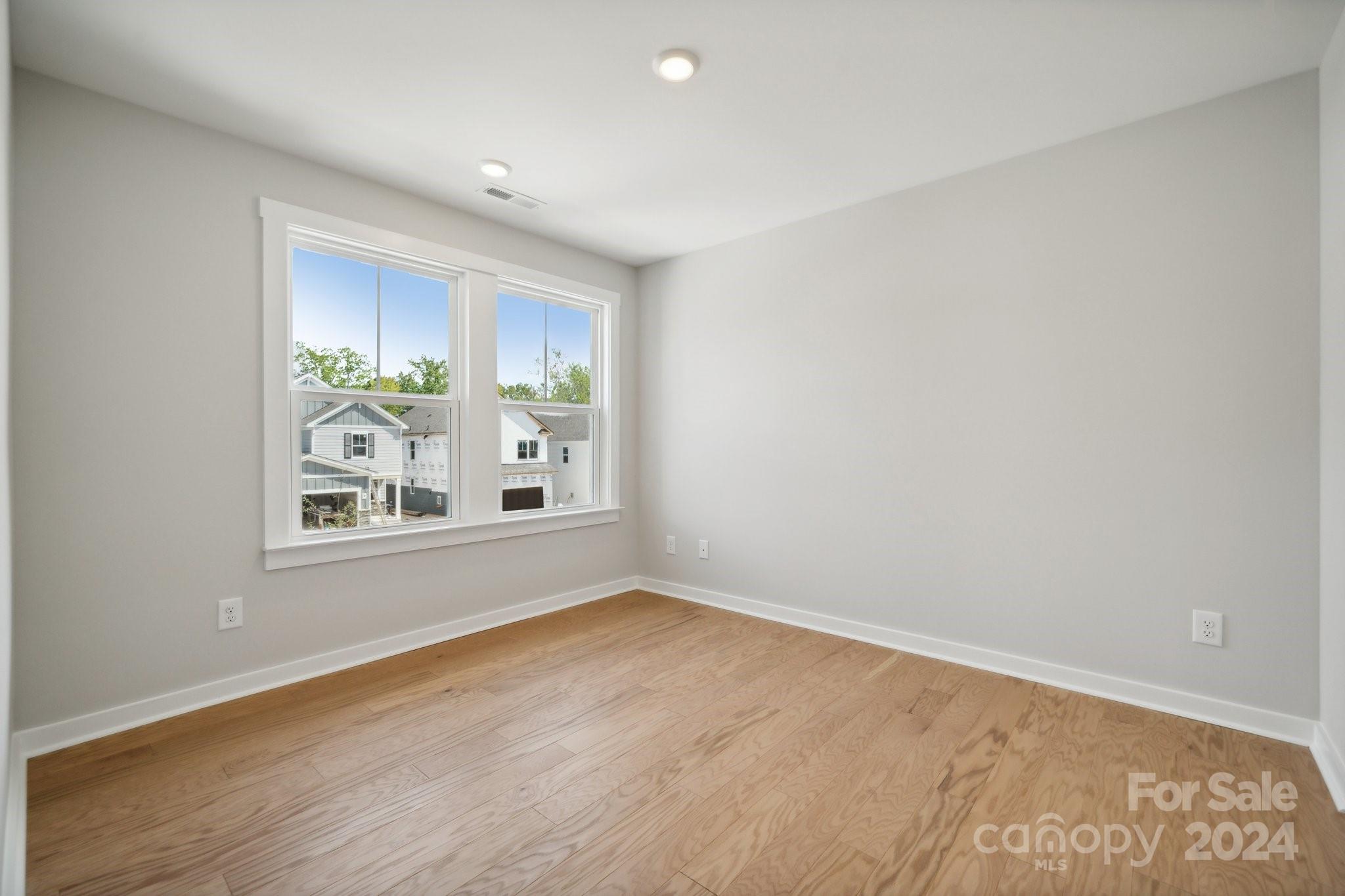 14048 Lake Home Lane 186 Property Photo 16