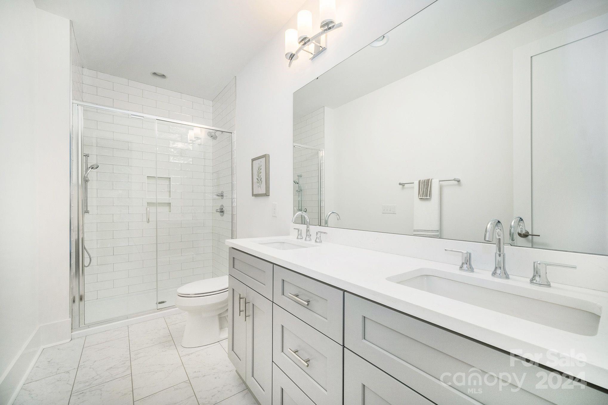 2427 Weddington Avenue 6 Property Photo 25