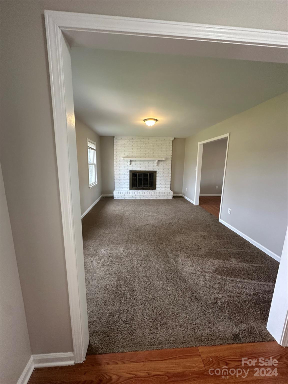 634 Lancer Court Property Photo 3