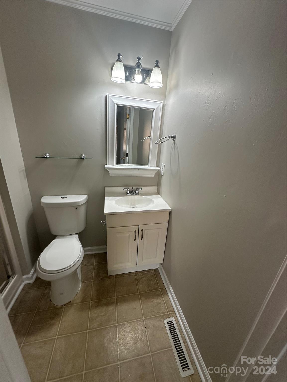 634 Lancer Court Property Photo 13