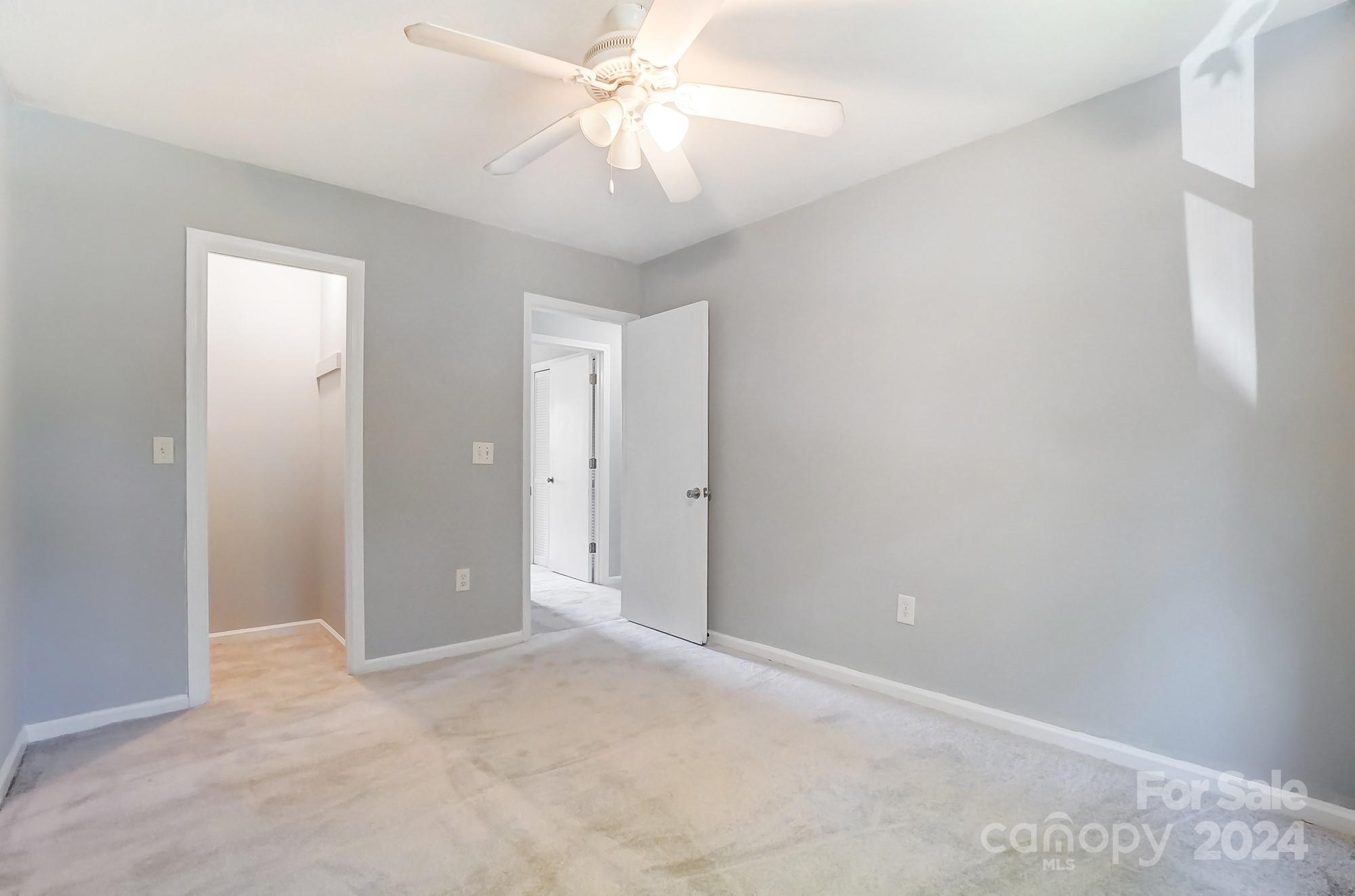 3374 Farm Lake Drive Property Photo 27