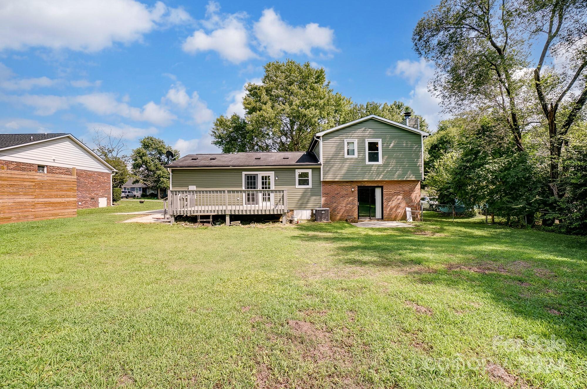 3374 Farm Lake Drive Property Photo 32