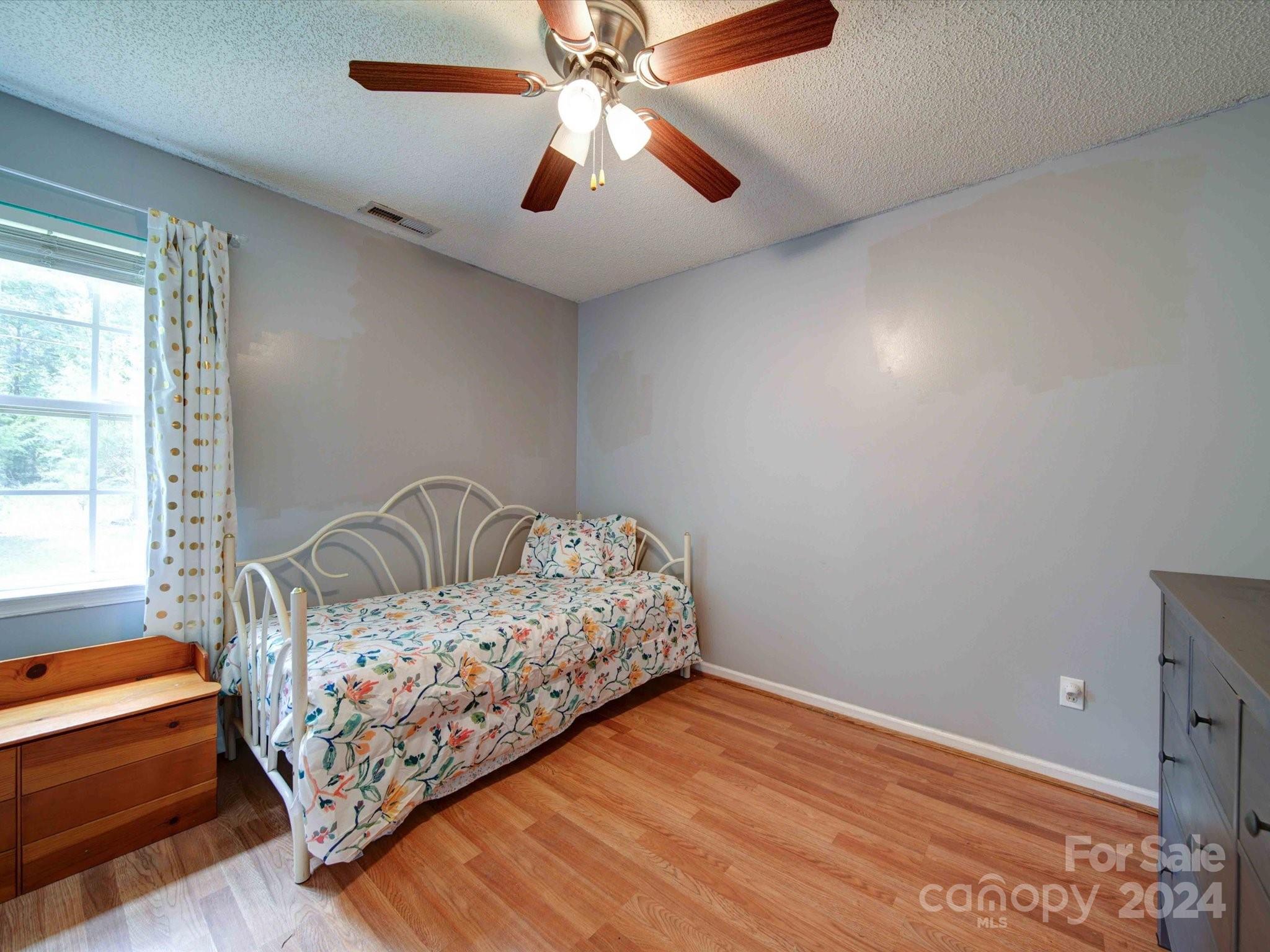 3019 Chinaberry Lane Property Photo 17