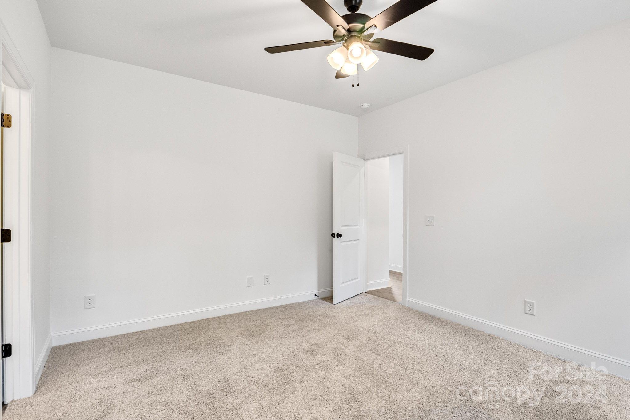 1332 Caldwell Street Property Photo 9