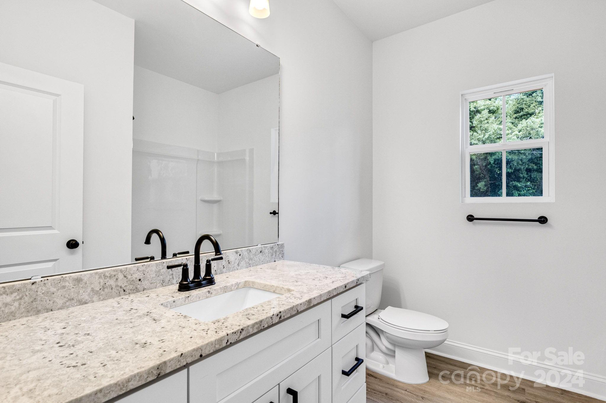1332 Caldwell Street Property Photo 12