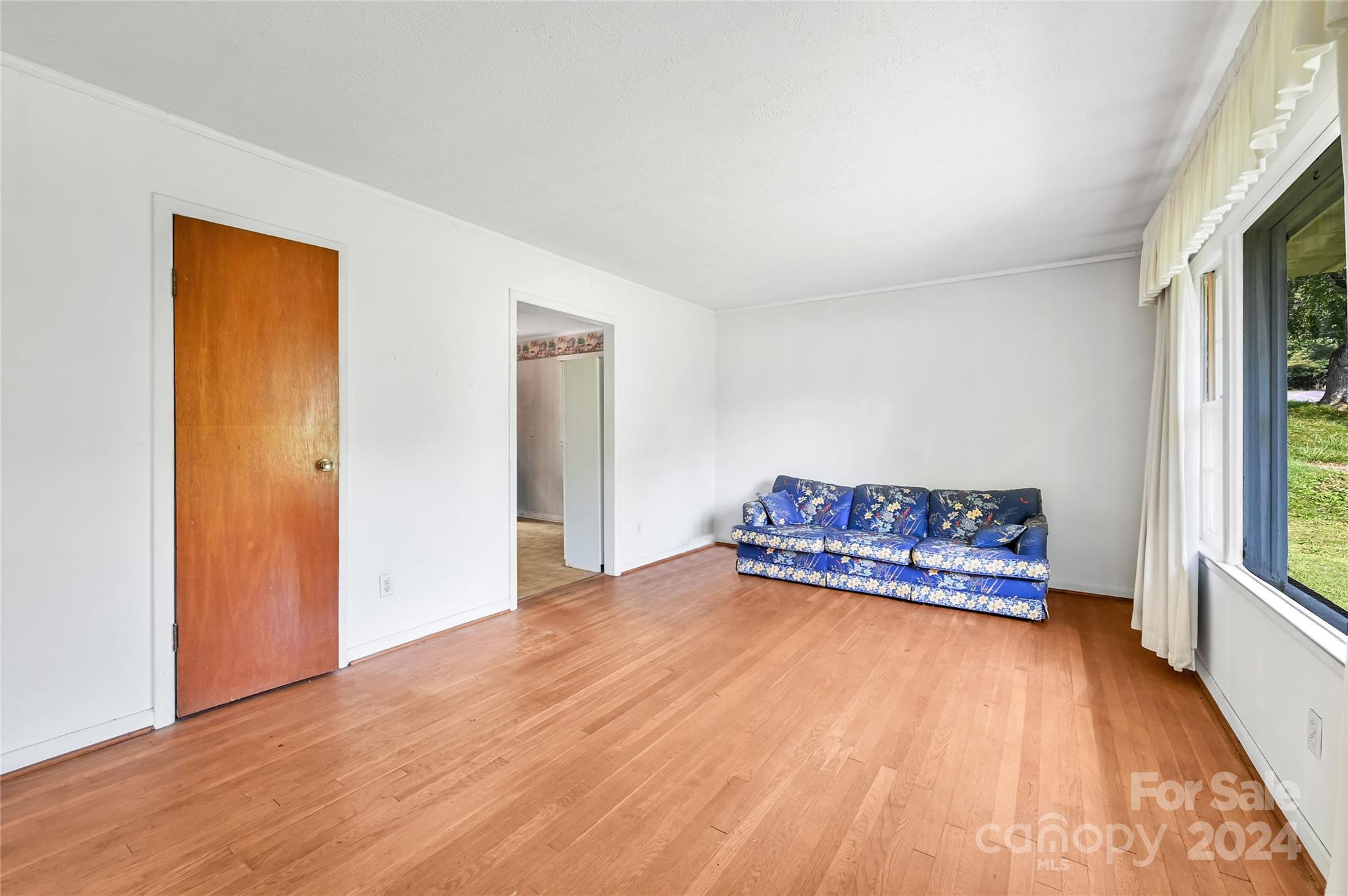 419 Monte Vista Road Property Photo 5