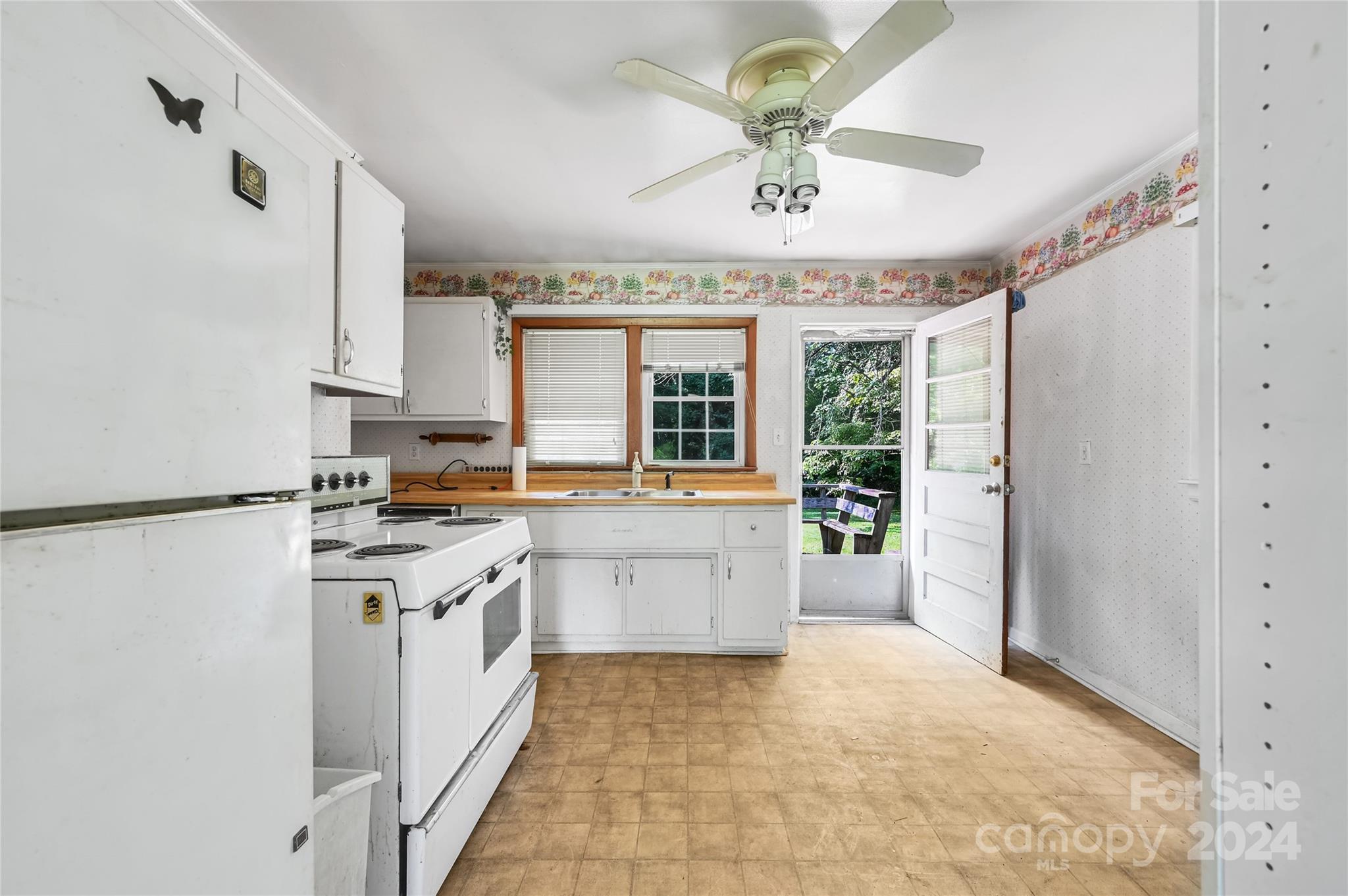419 Monte Vista Road Property Photo 6
