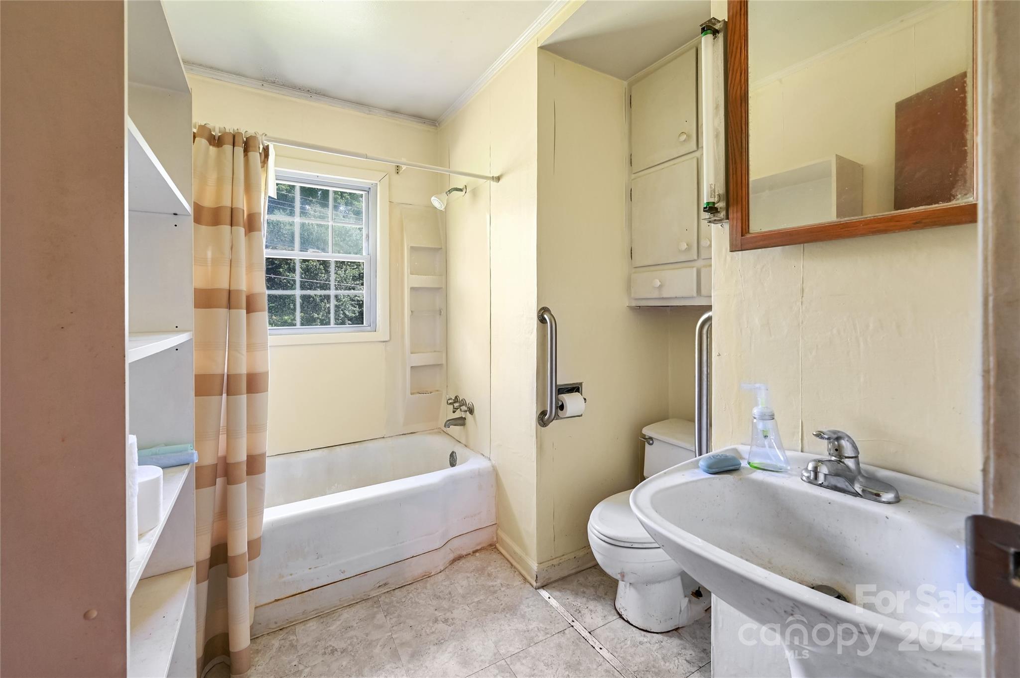 419 Monte Vista Road Property Photo 9