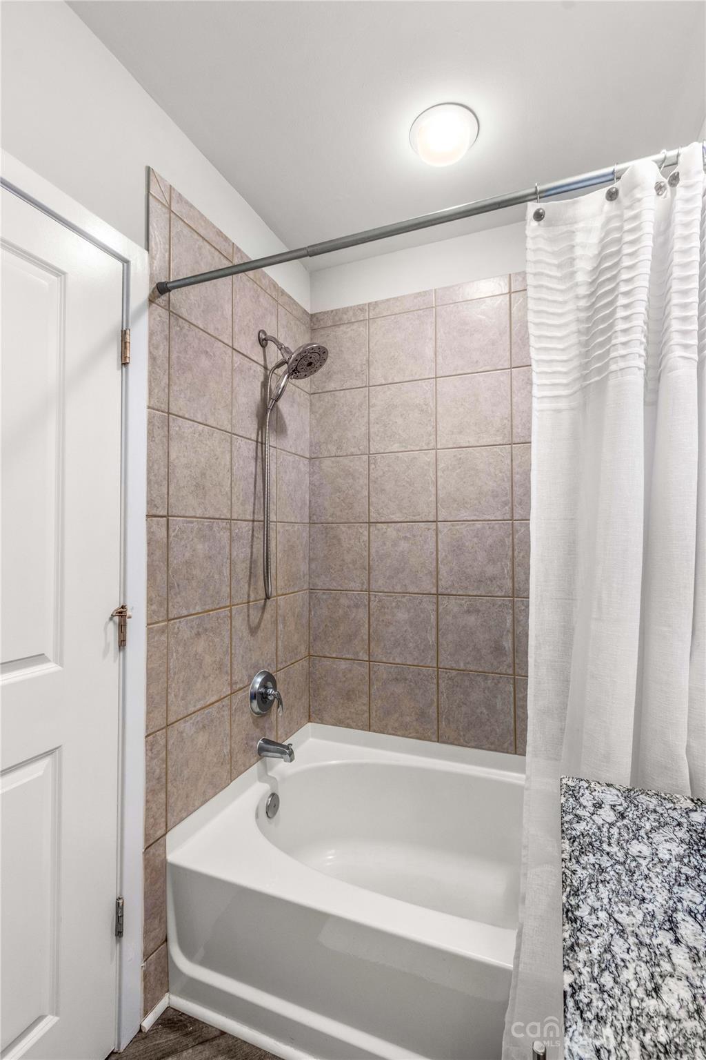 210 N Church Street 2613 Property Photo 23