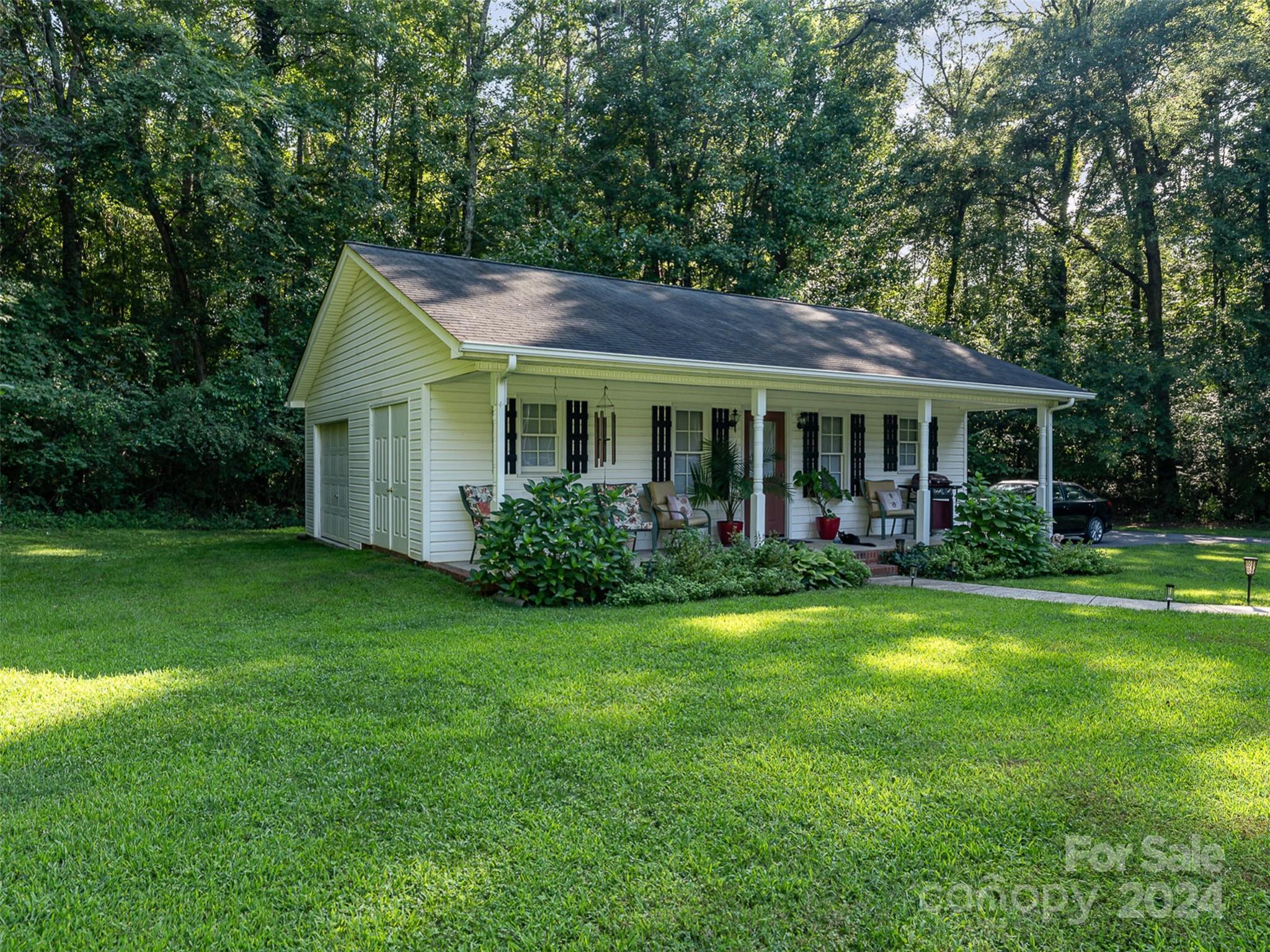 10227 Mount Holly Road Property Photo 5