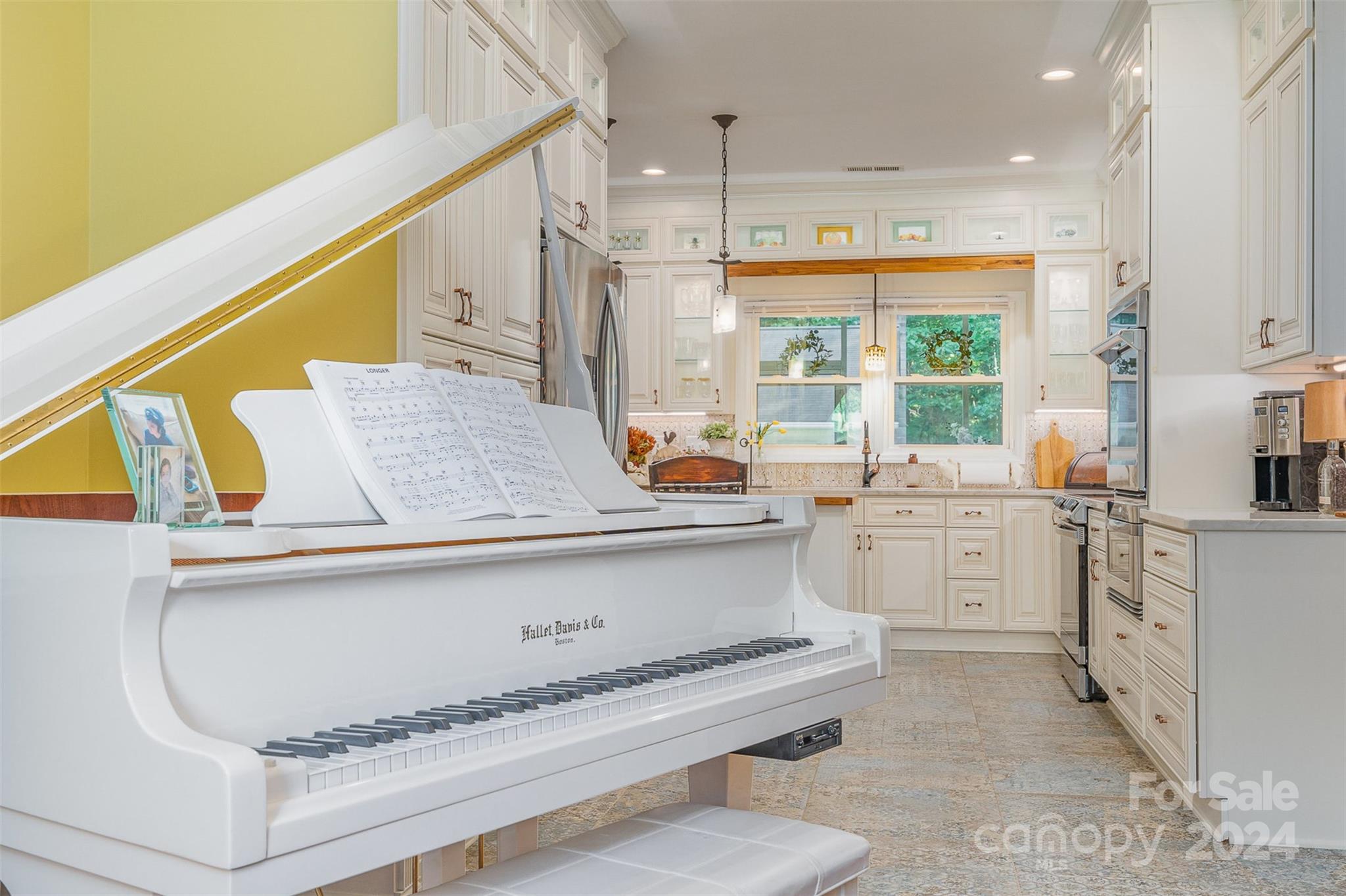 10227 Mount Holly Road Property Photo 12