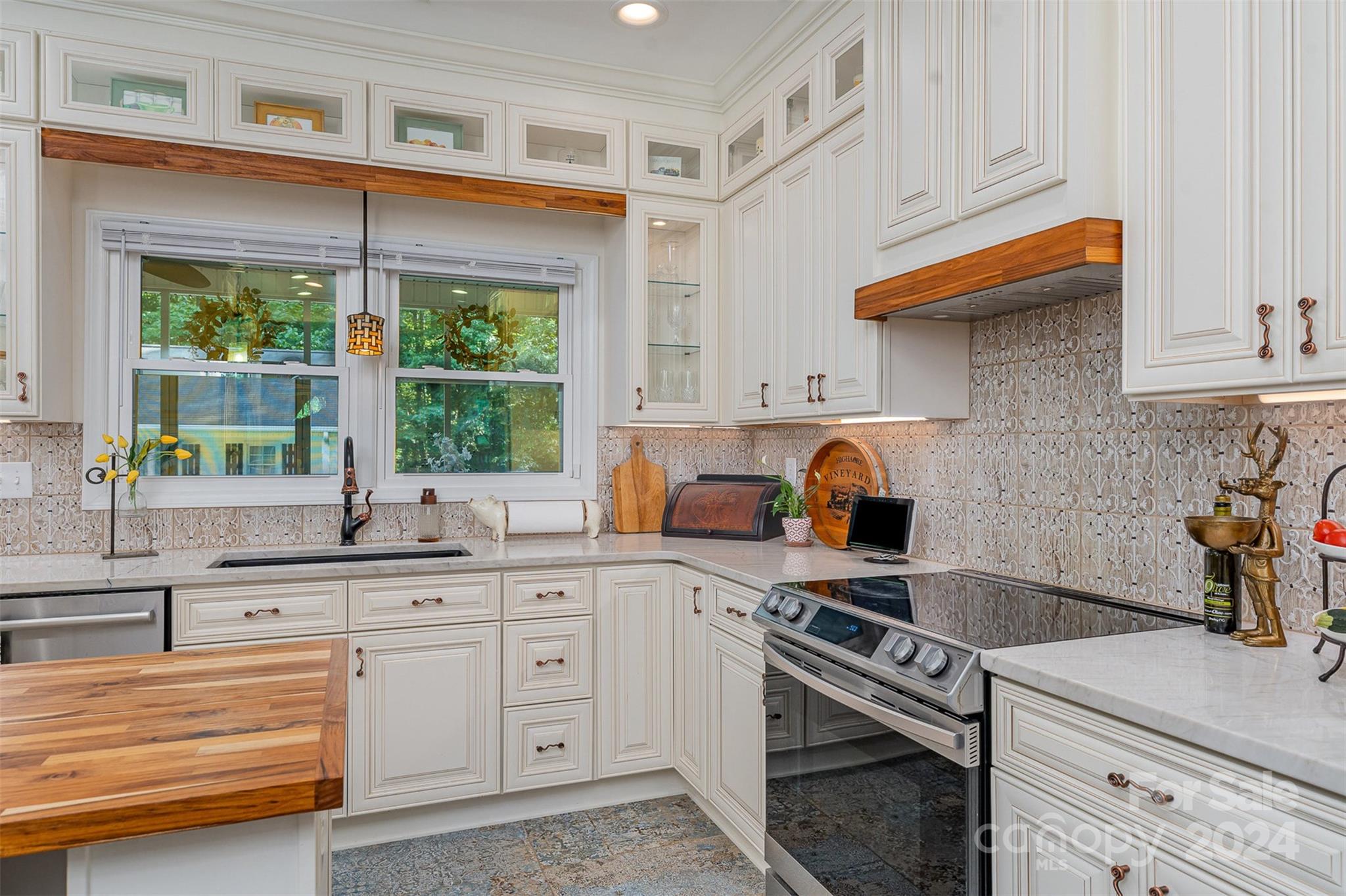 10227 Mount Holly Road Property Photo 16
