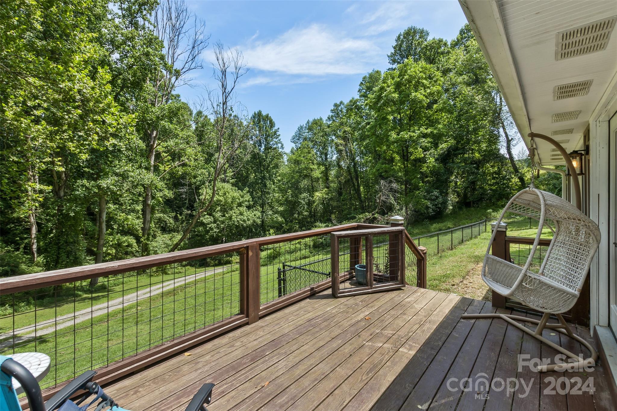 3882 New Leicester Highway Property Photo 6