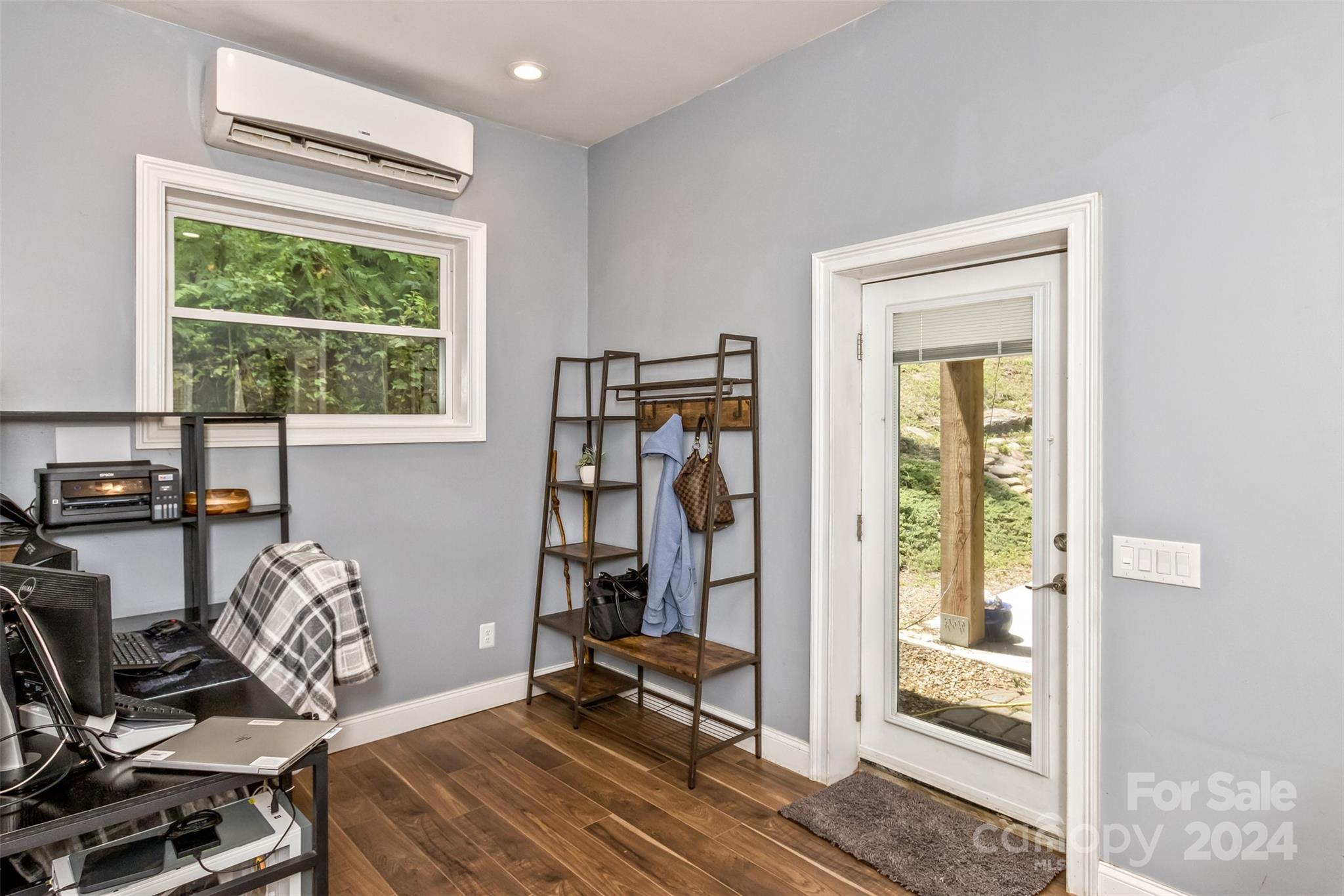 3882 New Leicester Highway Property Photo 11