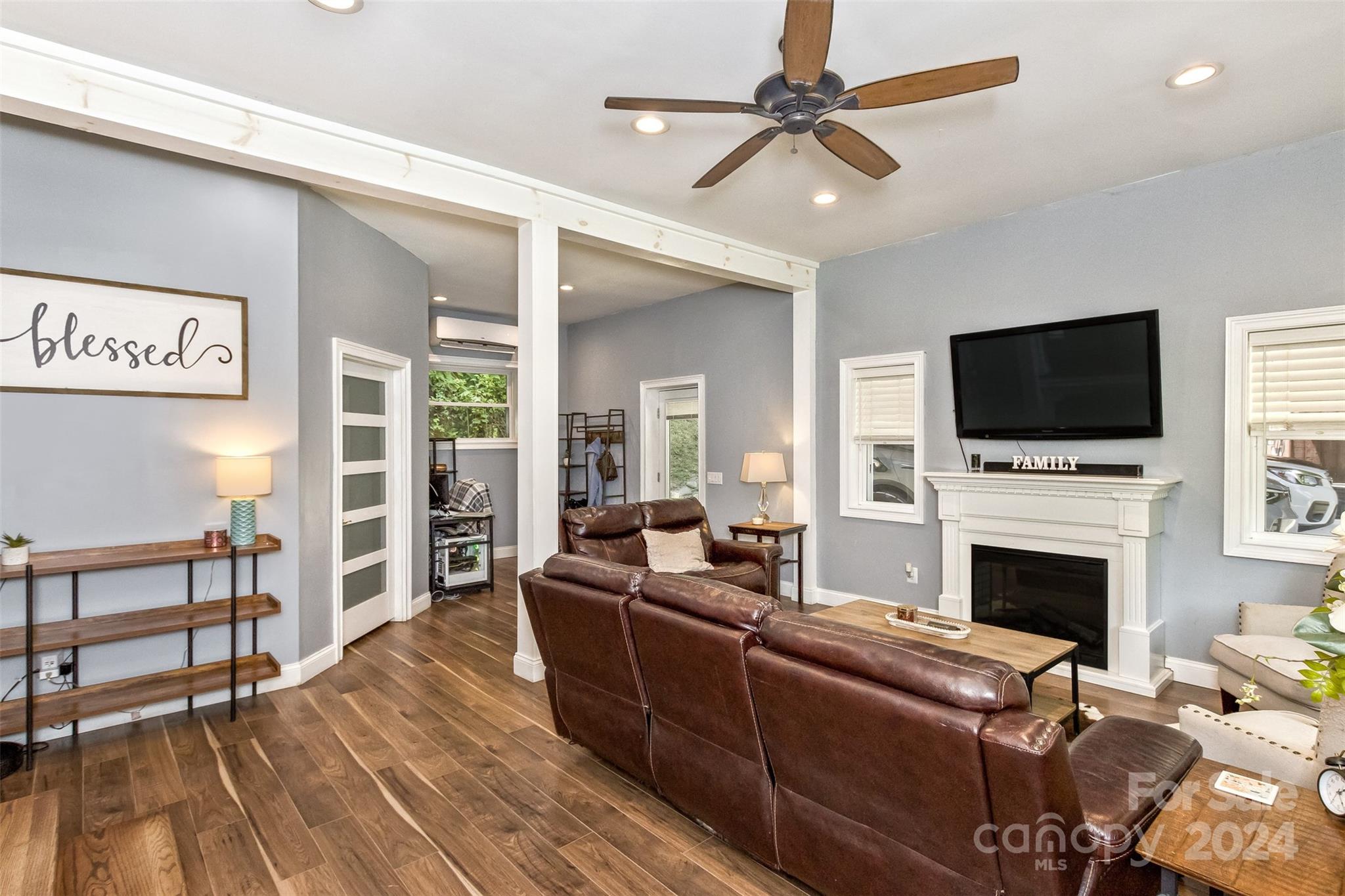3882 New Leicester Highway Property Photo 12