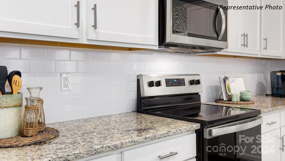 198 Giant Oak Avenue Property Photo 7