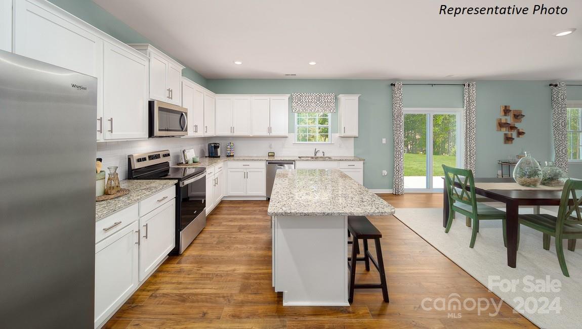 198 Giant Oak Avenue Property Photo 21