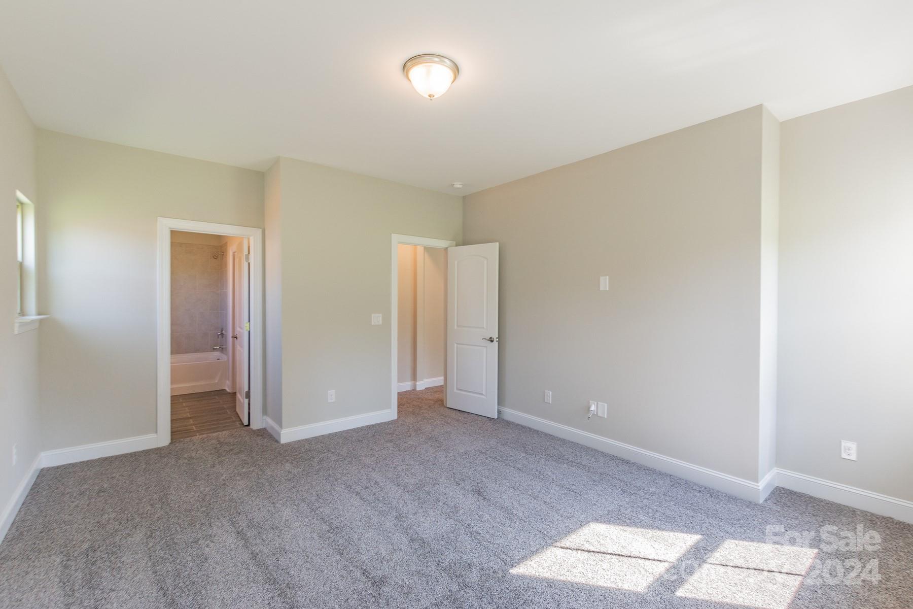 6997 Cobblefield Lane Property Photo 11
