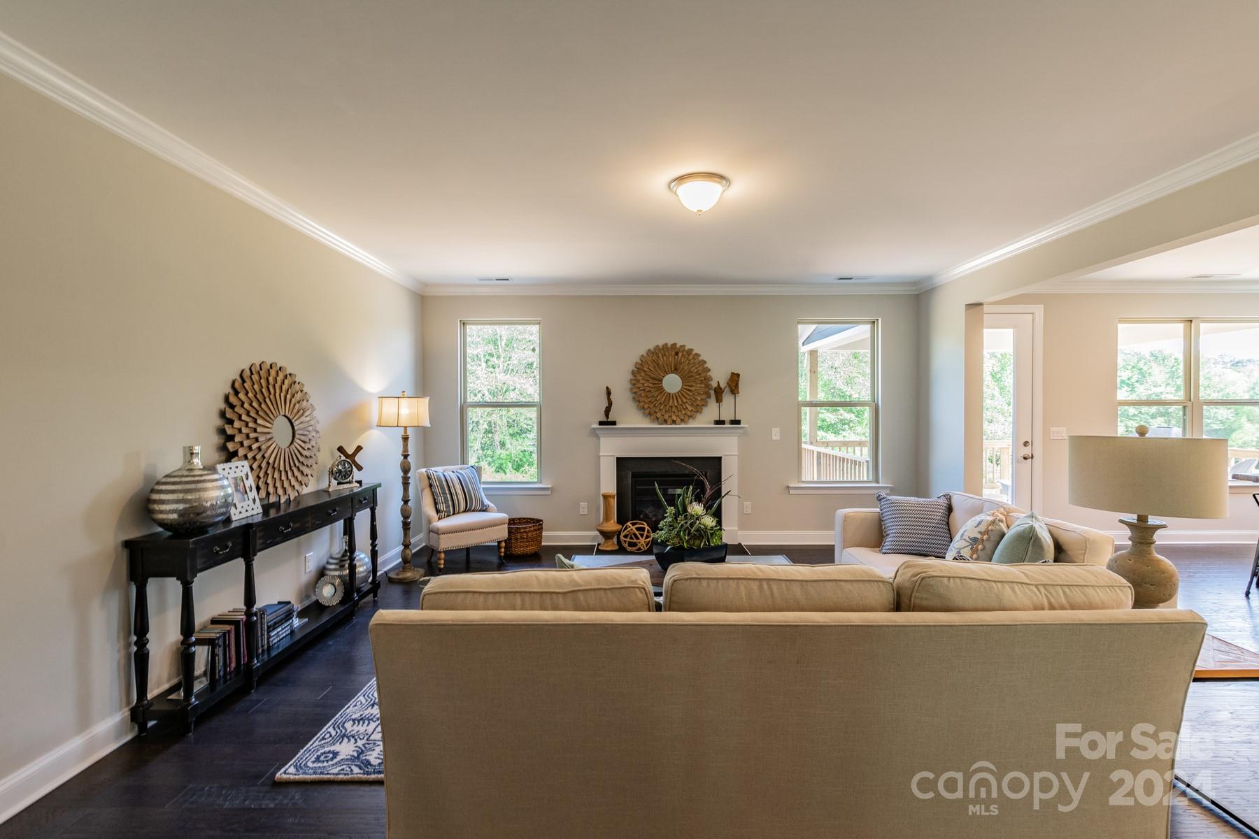 7015 Cobblefield Lane Property Photo 32