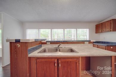 203 Fallow View Road Property Photo 4