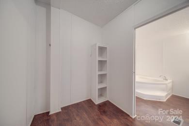 203 Fallow View Road Property Photo 11