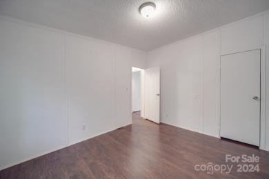 203 Fallow View Road Property Photo 14