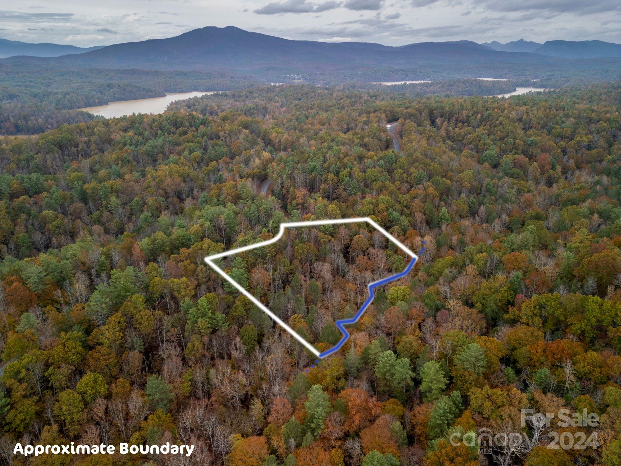 139 Larkhaven Drive Property Photo 1