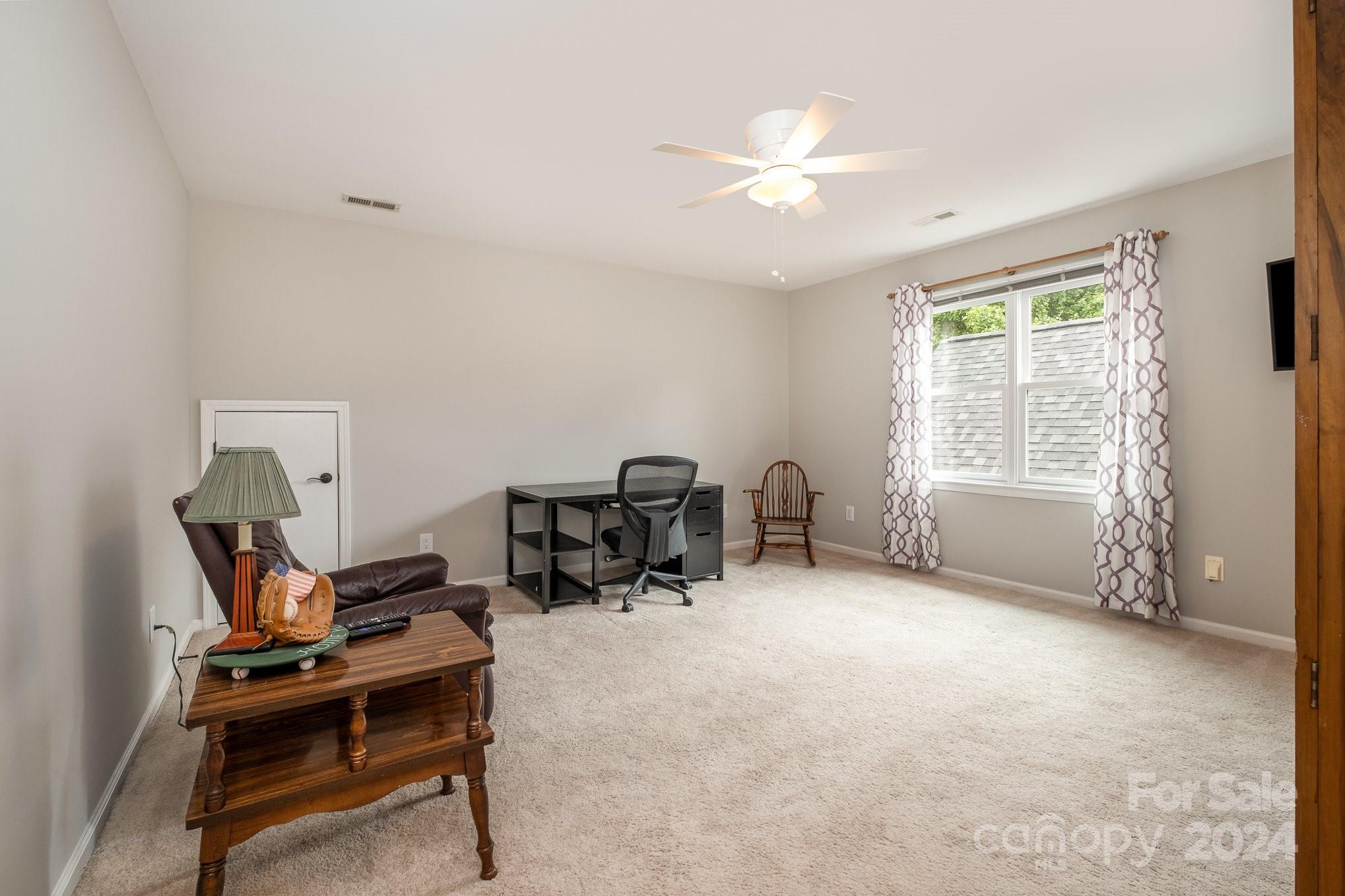 5926 Moray Court Property Photo 29