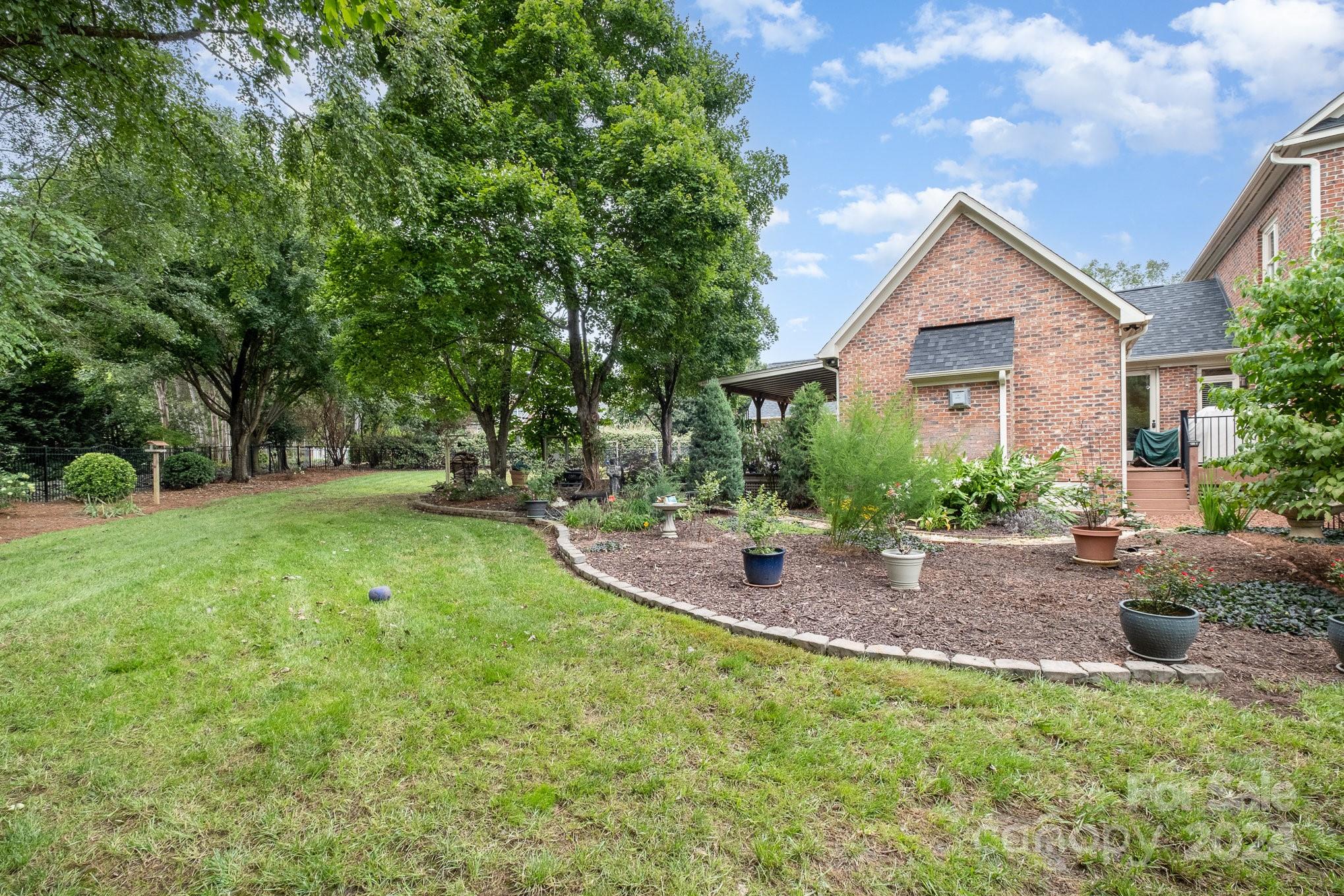 5926 Moray Court Property Photo 35
