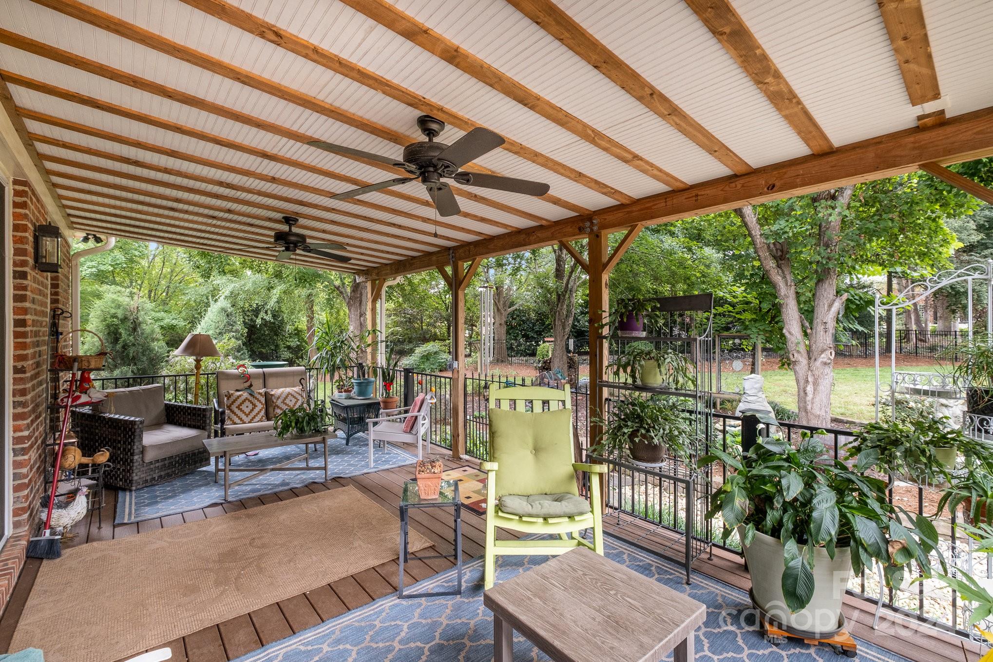 5926 Moray Court Property Photo 36