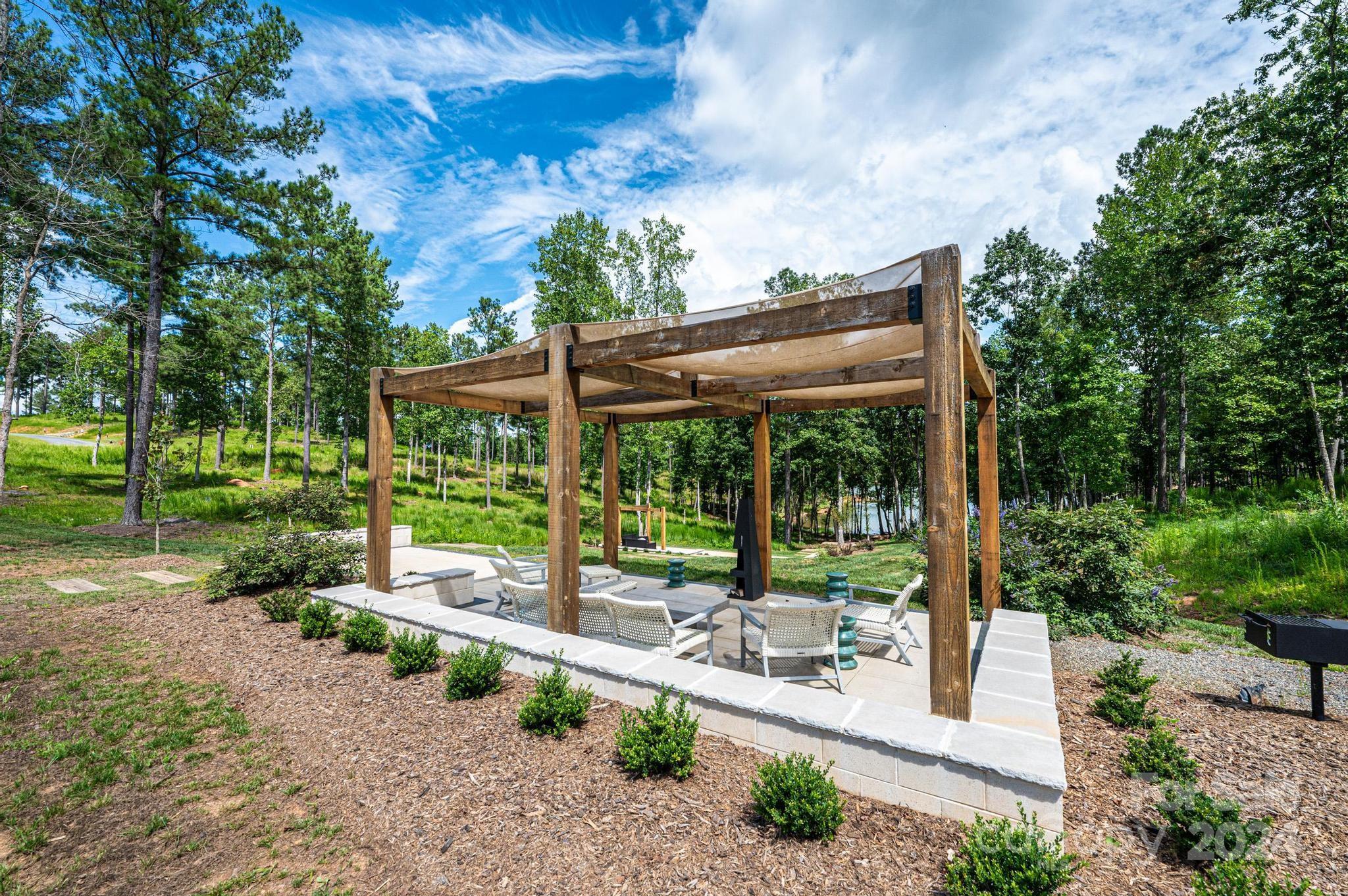 2175 Castle Peak Mountain Road Property Photo 11