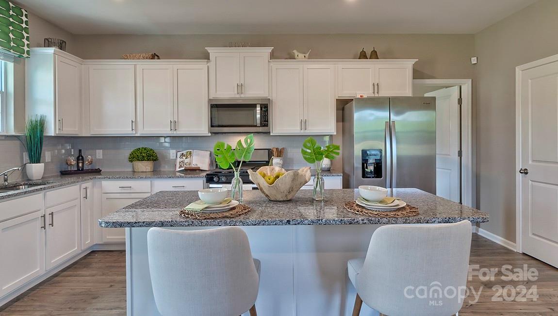 135 Ashelyn Park Drive Property Photo 10