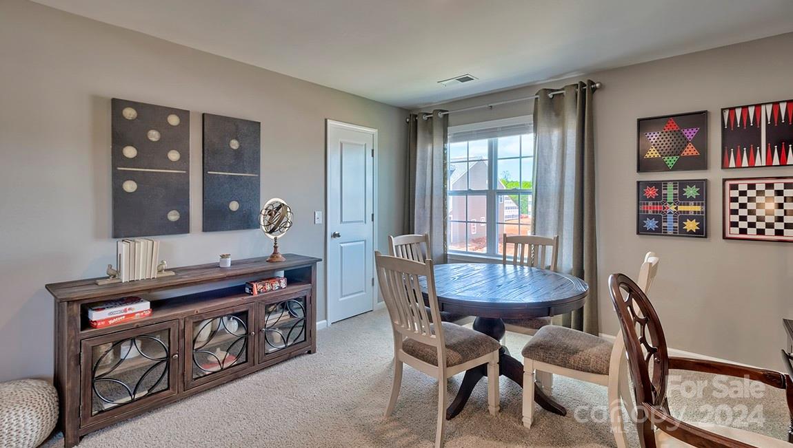 135 Ashelyn Park Drive Property Photo 20
