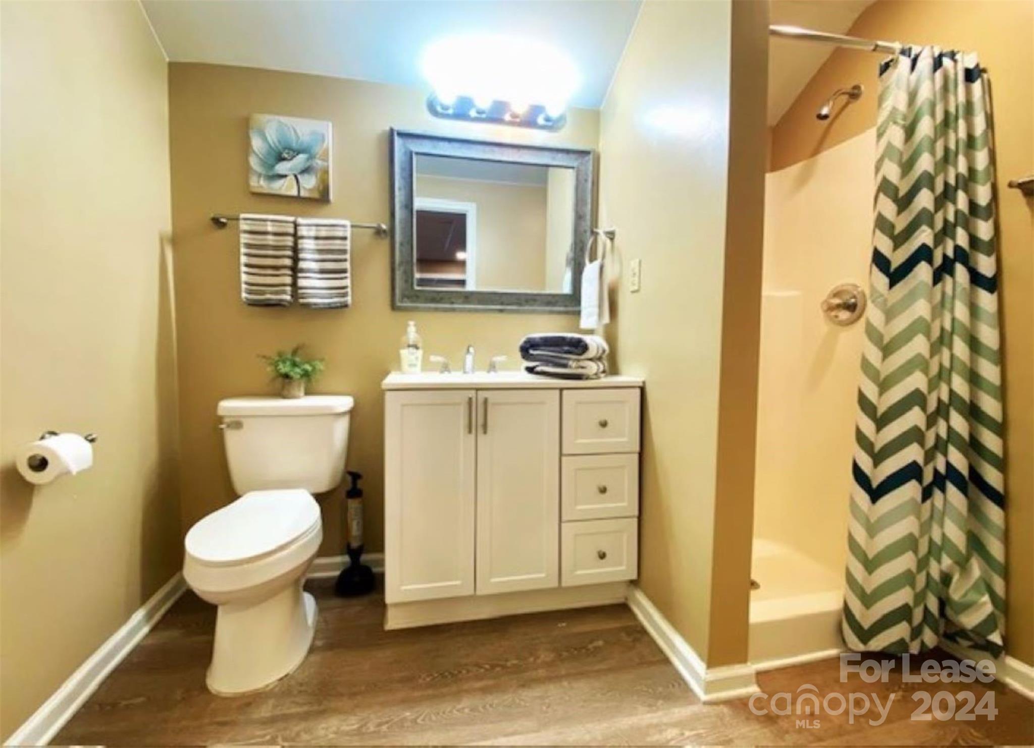 2340 Ashley Road Property Photo 16