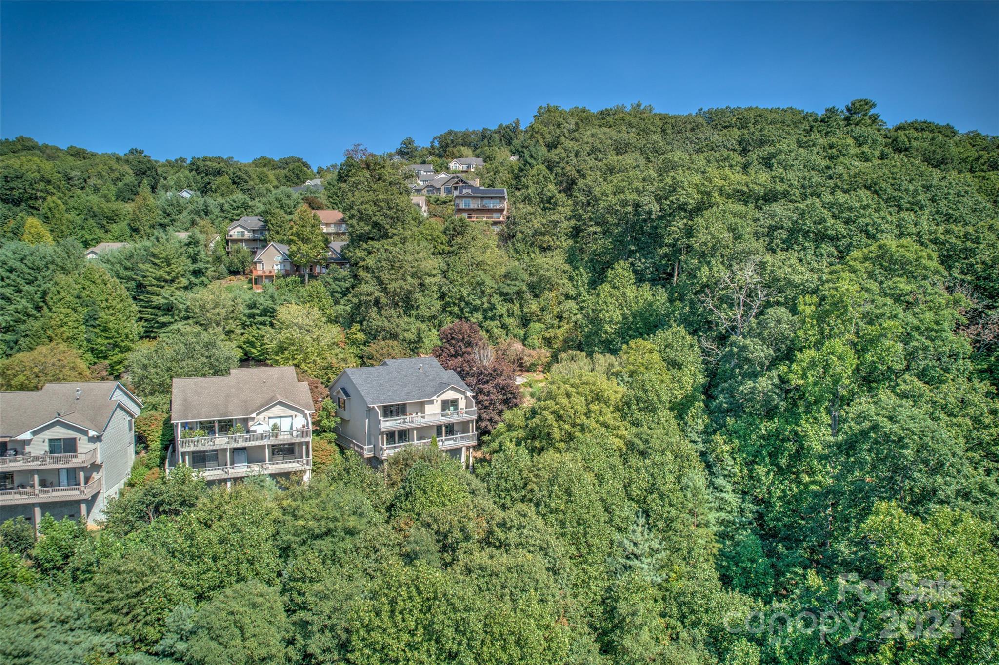 74 Park Avenue Property Photo 2