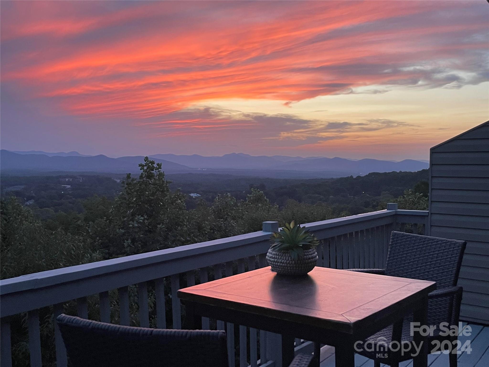 74 Park Avenue Property Photo 9