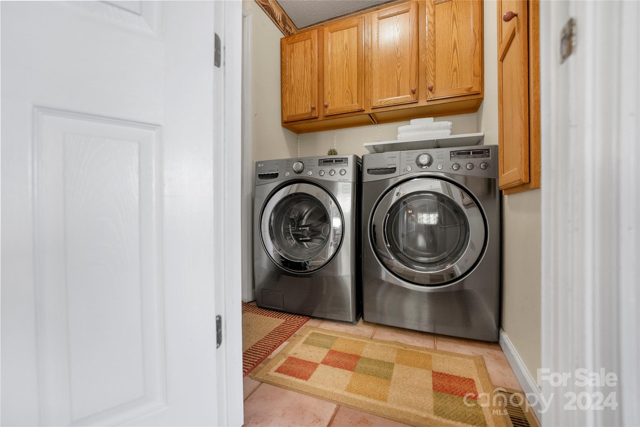 74 Park Avenue Property Photo 21